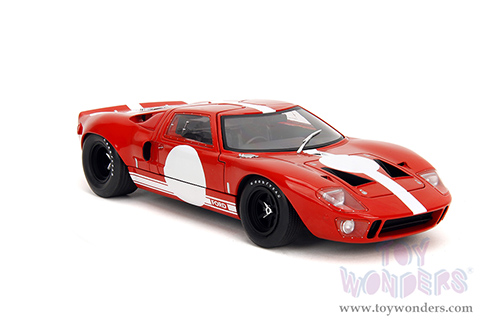 Jada Toys Pink Slips - Ford GT40 MK1 with Display Base (1968, 1/18 scale diecast model car, Red/White) 36381