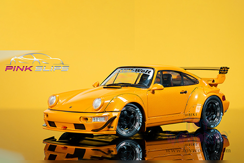 Jada Toys Pink Slips - Porsche RWB Body Kit Hibiki with Display Base (2016, 1/18 scale diecast model car, Glossy Orange) 36383