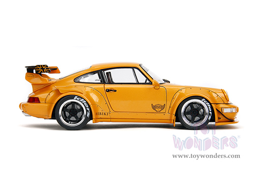 Jada Toys Pink Slips - Porsche RWB Body Kit Hibiki with Display Base (2016, 1/18 scale diecast model car, Glossy Orange) 36383