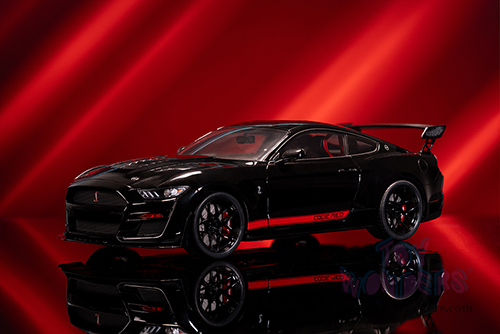 Jada Toys Pink Slips - Ford Shelby® GT500® "Code Red" with Display Base (2022, 1/18 scale diecast model car, Black) 36385