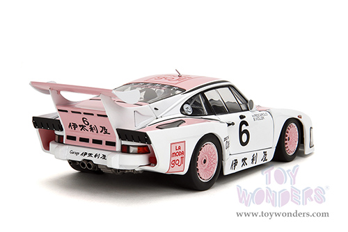 Jada Toys Pink Slips - Porsche 935 K3 #6 Bob Wollek - Henri Pescarolo Winner "Suzuka 1000KM" (1981) with Display Base (1/18 scale diecast model car, Pink/White) 36386