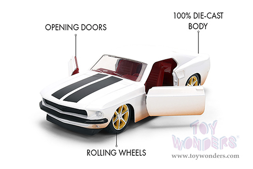 Jada Toys Fast & Furious - Roman's Ford Mustang Dirty Version - 25th Anniversary Series (1969, 1/32 scale diecast model car, White) 36394