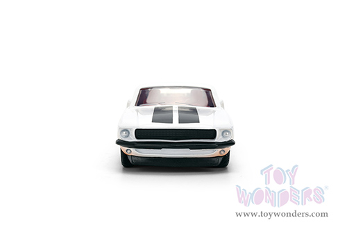 Jada Toys Fast & Furious - Roman's Ford Mustang Dirty Version - 25th Anniversary Series (1969, 1/32 scale diecast model car, White) 36394