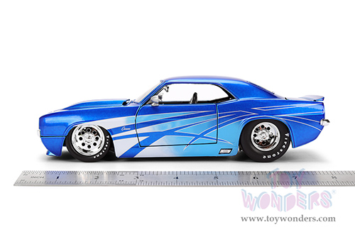 Jada Toys Bigtime Muscle - Chevrolet® Camaro® (1969, 1/24 scale diecast model car, Candy Blue) 36461