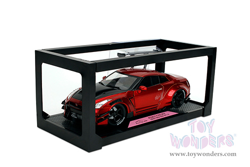 Jada Toys Pink Slips - Nissan GT-R (R35) with Liberty Walk Body Kit 2.0 and Display Base (1/18 scale diecast model car, Candy Red) 36465