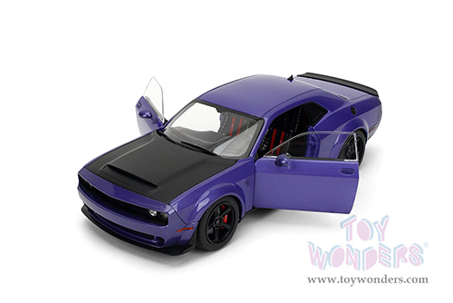 Jada Toys Pink Slips - Dodge Challenger SRT Demon with Display Base (1/18 scale diecast model car, Purple/Black) 36473