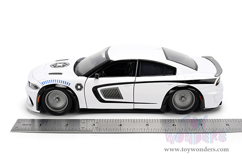 Jada Toys - Hollywood Rides |  Dodge Charger SRT Hellcat with Stormtrooper™ Diecast Figure "Star Wars" (2021, 1/24, diecast model car, White) 36478