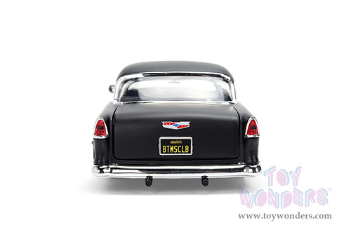 Jada Toys Bigtime Muscle - Chevrolet® Bel Air® "BTM Social Club" (1955, 1/24 scale diecast model car, Black/Yellow Flames) 36606