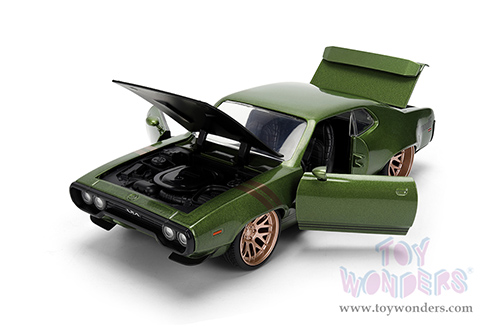 Jada Toys Bigtime Muscle - Plymouth GTX Hardtop (1972, 1/24 scale diecast model car, Dark Green) 36617