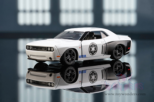 Jada Toys - Hollywood Rides | Dodge Challenger SRT8 Stormtrooper "Star Wars" (2012, 1/32 scale diecast model car, White) 36915