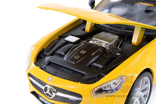 Showcasts® Collectibles - Mercedes-Benz AMG GT Hard Top (1/24 scale diecast model car, Asstd.) 37134 MAP: $19.99