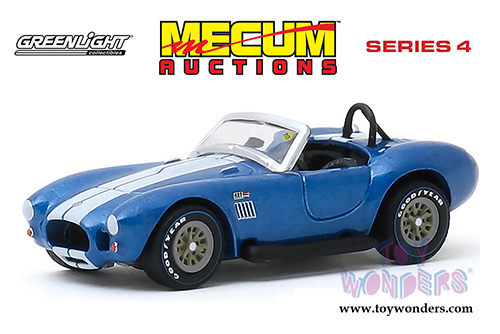 Greenlight - Mecum&trade; Auctions Collector Car Series 4 | Shelby 427 S/C Cobra Roadster - Indianapolis 2019 (1967, 1/64 scale diecast model car, Blue) 37190A/48