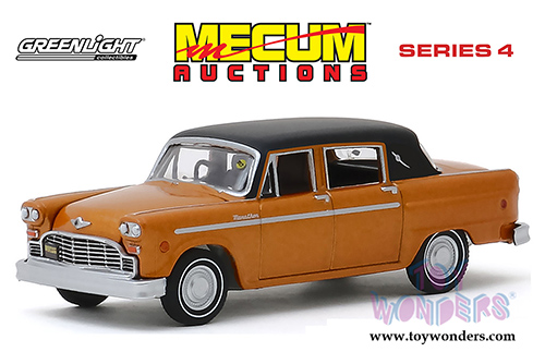 Greenlight - Mecum™ Auctions Collector Car Series 4 | 1972 Checker Marathon 50th Anniversary - Chicago 2018 (1972, 1/64 scale diecast model car, Copper/Black) 37190F/48