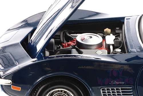 Showcasts® Collectibles - Chevrolet® Corvette® T-Top (1970, 1/24 scale diecast model car, Asstd.) 37202/2 MAP: $19.99