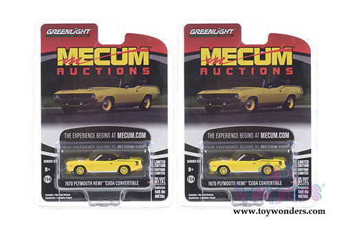 Greenlight - Mecum&trade; Auctions Collector Car Series 5 | Plymouth HEMI&reg; Cuda Convertible (Indianapolis 2019 Lot #F120)(1970, 1/64 scale diecast model car, Yellow) 37210C/48