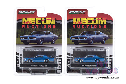 Greenlight - Mecum&trade; Auctions Collector Car Series 5 | Dodge Charger R/T (Kissimmee 2020 Lot #F115)(1971, 1/64 scale diecast model car, Blue) 37210D/48