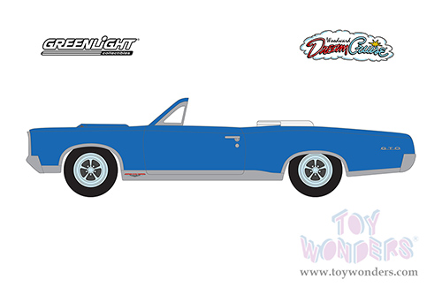 Greenlight - Woodward Dream Cruise Series 1 | Pontiac GTO Convertible "16th Annual Woodward Dream Cruise Featured Heritage Vehicle" (2010) (1967, 1/64 scale diecast model car, Blue Metallic) 37280A/48