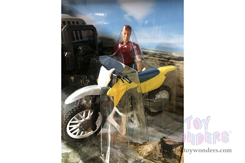 New Ray - Jeep&reg; Wrangler Sahara with Dirt Bike and Articulated Figurine (1/18, diecast model car, Gray) 37446A