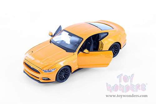Showcasts® Collectibles - Ford Mustang Hardtop (2015, 1/24 scale diecast model car, Asstd.) 37508 MAP: $19.99