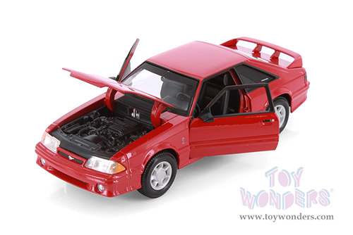 Maisto - Special Edition | Ford Mustang SVT Cobra (1993, 1/24 scale diecast model car, Red) 32906R