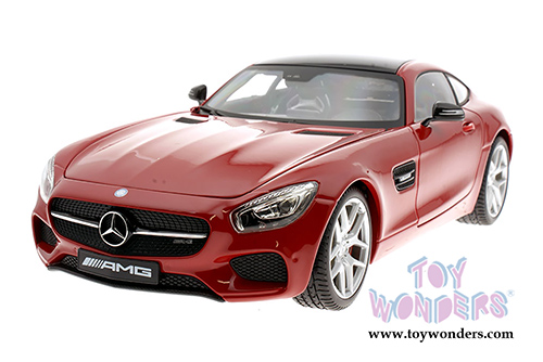 Maisto Exclusive - Mercedes-Benz AMG GT Hardtop (1/18 scale diecast model car, Red) 38131R
