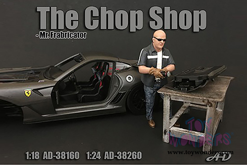 American Diorama Figurine - The Chop Shop Mr. Fabricator Figure (1/18  scale, Black/Brown) 38160