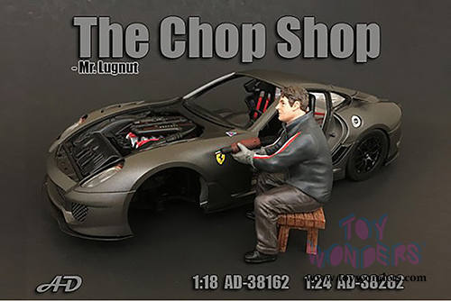 American Diorama Figurine - The Chop Shop Mr. Lugnut Figure (1/18  scale, Black/Blue) 38162