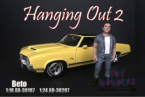 American Diorama Figurine - Hanging Out 2 Beto Figure (1/18  scale, Gray) 38187