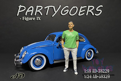 American Diorama Figurine - Partygoers Figure IX (1/18  scale, White/Lime Green) 38229