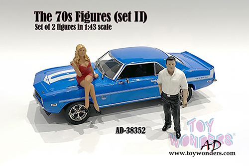 American Diorama Figurine - 70's Style Figures Set II (1/43 scale, Asstd.) 38352