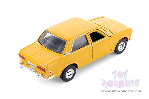 Showcasts® Collectibles - Datsun 510 Hardtop (1971, 1/24 scale diecast model car, Yellow) 38518YL MAP: $22.99