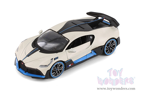 Showcasts® Collectibles - Bugatti DIVO Hardtop (2019, 1/24 scale diecast model car, White) 38526WT MAP: $22.99