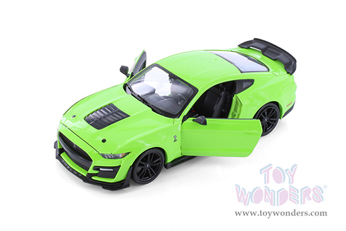 Showcasts® Collectibles - Ford Mustang Shelby® GT500® Hardtop (2020, 1/24 scale diecast model car, Green) 38532GN MAP: $22.99