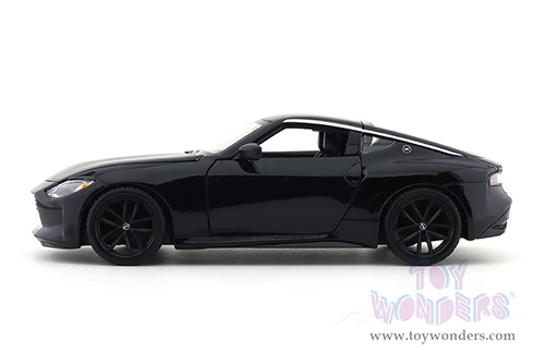 Showcasts® Collectibles - Nissan Z (2023, 1/24 scale die cast model car, Black) 38904BK MAP: $22.99