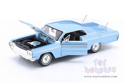 Showcasts® Collectibles - Chevrolet® Impala™ SS™ Hardtop (1964, 1/24 scale diecast model car, Blue) 38908BU MAP: $22.99