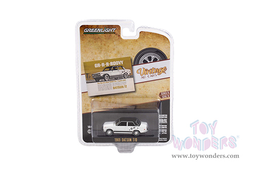 Greenlight - Vintage Ad Cars Series 6 | Datsun 510 "GR-R-R-ROOVY The World's Best $2000 Car. It Goes Wild!" (1969, 1/64 scale diecast model car, White/Black) 39090A/48
