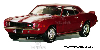 ERTL - Chevy Camaro Z/28 Hard Top (1969, 1/18 scale diecast model car, Red) 39251