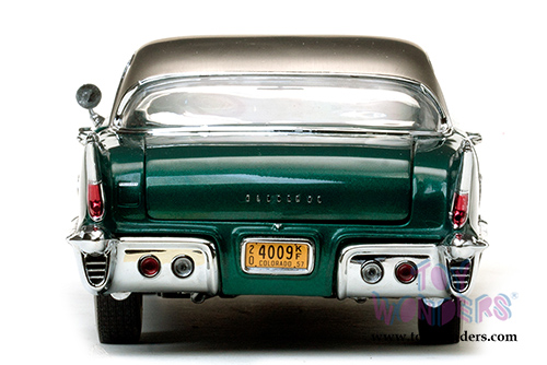 Sun Star USA - Cadillac Eldorado Brougham Hard Top (1957, 1/18 scale diecast model car, Plantation Green) 4009