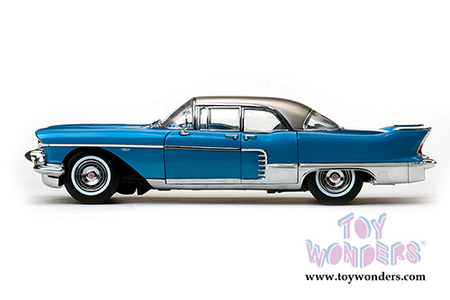 Sun Star USA - Cadillac Eldorado Brougham Hard Top (1957, 1/18 scale diecast model car, Lake Placid Blue) 4011