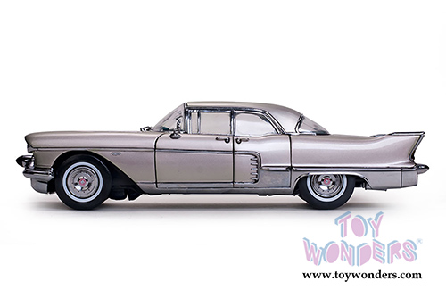 Sun Star USA - Cadillac Eldorado Brougham Hard Top (1957, 1/18 scale diecast model car, Nairobi Pearl) 4012