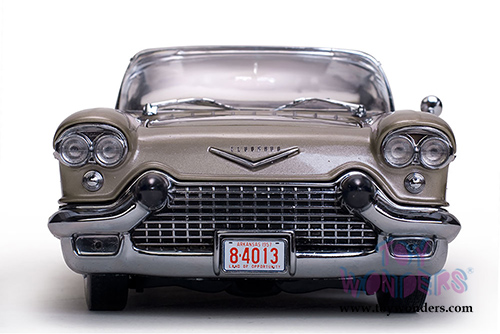 Sun Star USA - Cadillac Eldorado Brougham Hard Top (1957, 1/18 scale diecast model car, Kenya Beige) 4013BE