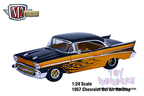Castline M2 Machines Auto-Thentics - Chevrolet Bel Air Hard Top (1957, 1/24 scale diecast model car, Molten Gold/Black) 40300/51B