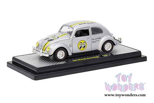 Castline M2 Machines - Mooneyes Volkswagen Beetle Deluxe Model Hard Top (1952, 1/24 scale diecast model car, Silver Metallic) 40300/MN01B