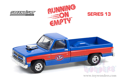 Greenlight - Running on Empty Series 13 | Chevrolet&reg; Silverado Pickup Truck with Blown Engine "STP" (1987, 1/64 scale diecast model car, Red/Blue) 41130C/48