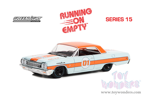 Greenlight - Running on Empty Series 15 | Chevrolet&reg; Impala SS #01 and Stripes "Gulf Oil" (1964, 1/64 scale diecast model car, Light Blue with Orange Top) 41150A/48