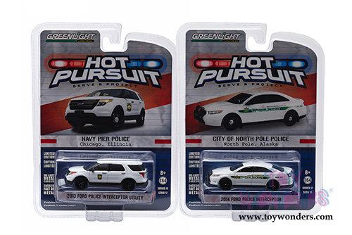 Greenlight - Hot Pursuit Series 17 (1/64 scale diecast model car, Asstd.) 42740/6