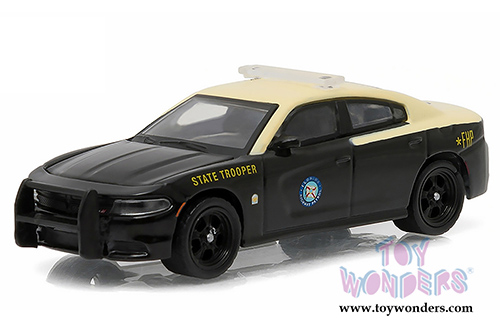 Greenlight - Hot Pursuit Series 19 (1/64 scale diecast model car, Asstd.) 42760/48