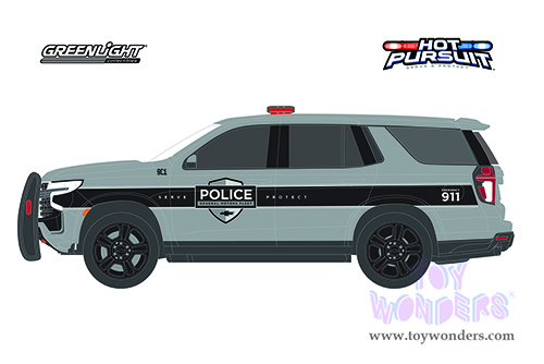 Greenlight - Hot Pursuit Series 38 | Chevrolet&reg; Tahoe Police Pursuit Vehicle (PPV) "General Motors Fleet" Detroit (Michigan) (2021, 1/64 scale diecast model car, Satin Steel Metallic) 42960F/48