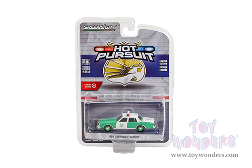 Greenlight - Hot Pursuit Series 40 | Chevrolet® Caprice "San Diego County Volunteer Sheriff" (California) (1989, 1/64 scale diecast model car, Green and White) 42980B/48
