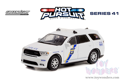 Greenlight - Hot Pursuit Series 41 | Dodge Durango Police - Philadelphia Police, Pennsylvania (2019, 1/64 scale diecast model car, White) 42990E/48